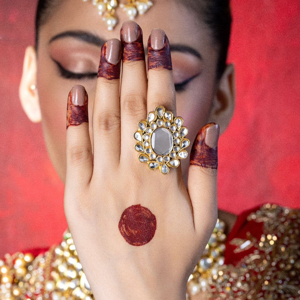 Regal Kundan Ring